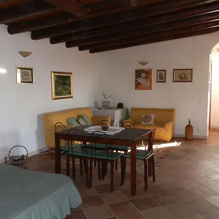 La Pietra Holiday home