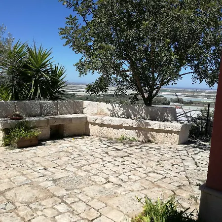 La Pietra