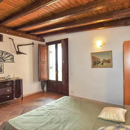 La Pietra Holiday home *